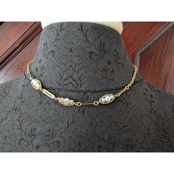 Vintage Sarah Coventry Gold Tone & Faux Pearl Choker Necklace - Picture 1 of 4